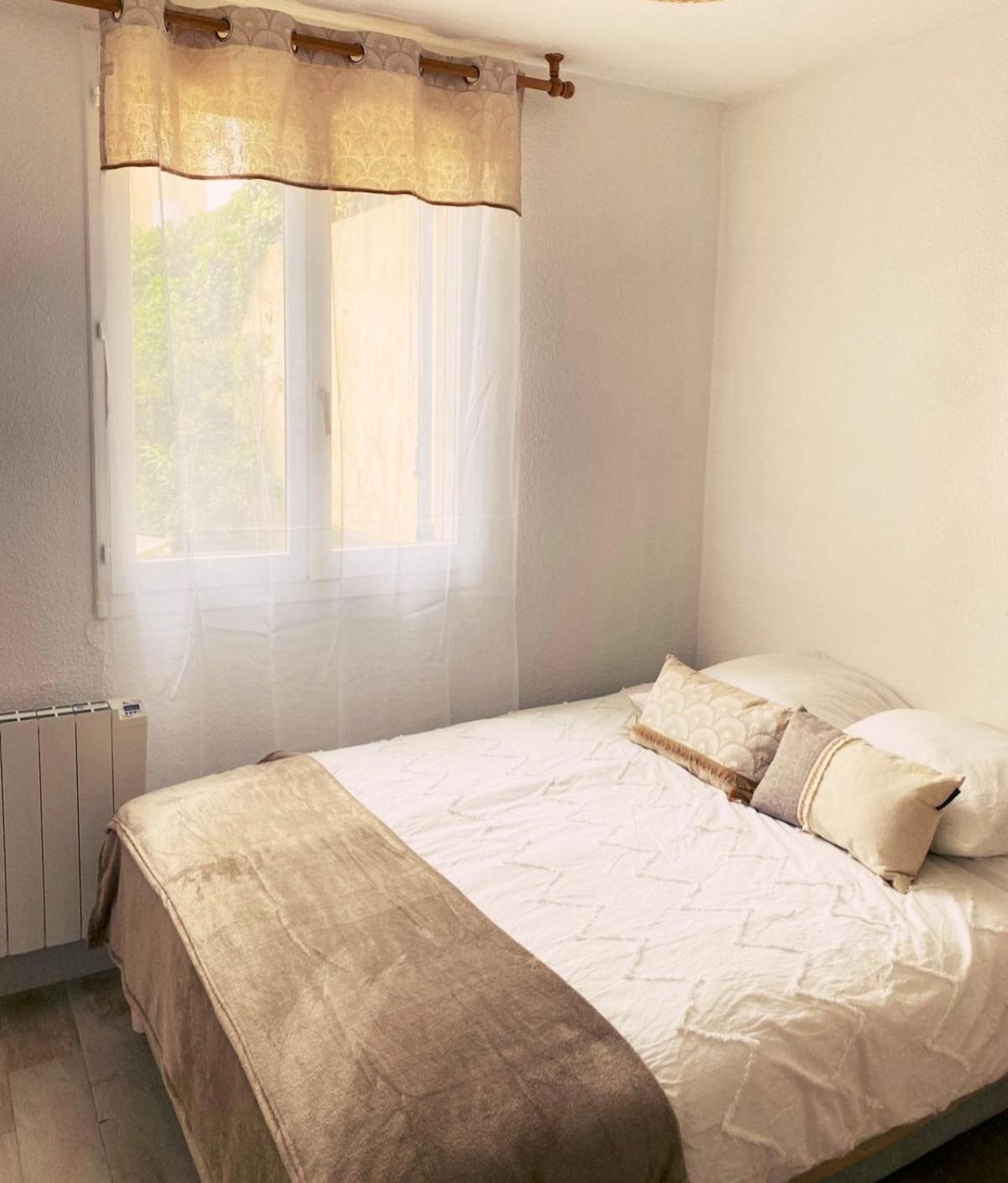 APPARTEMENT avec JARDIN, PISCINE, PLAGE, TENNIS Fréjus Extérieur photo